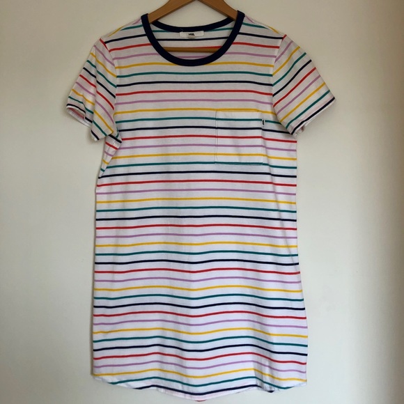 t shirt dress and vans